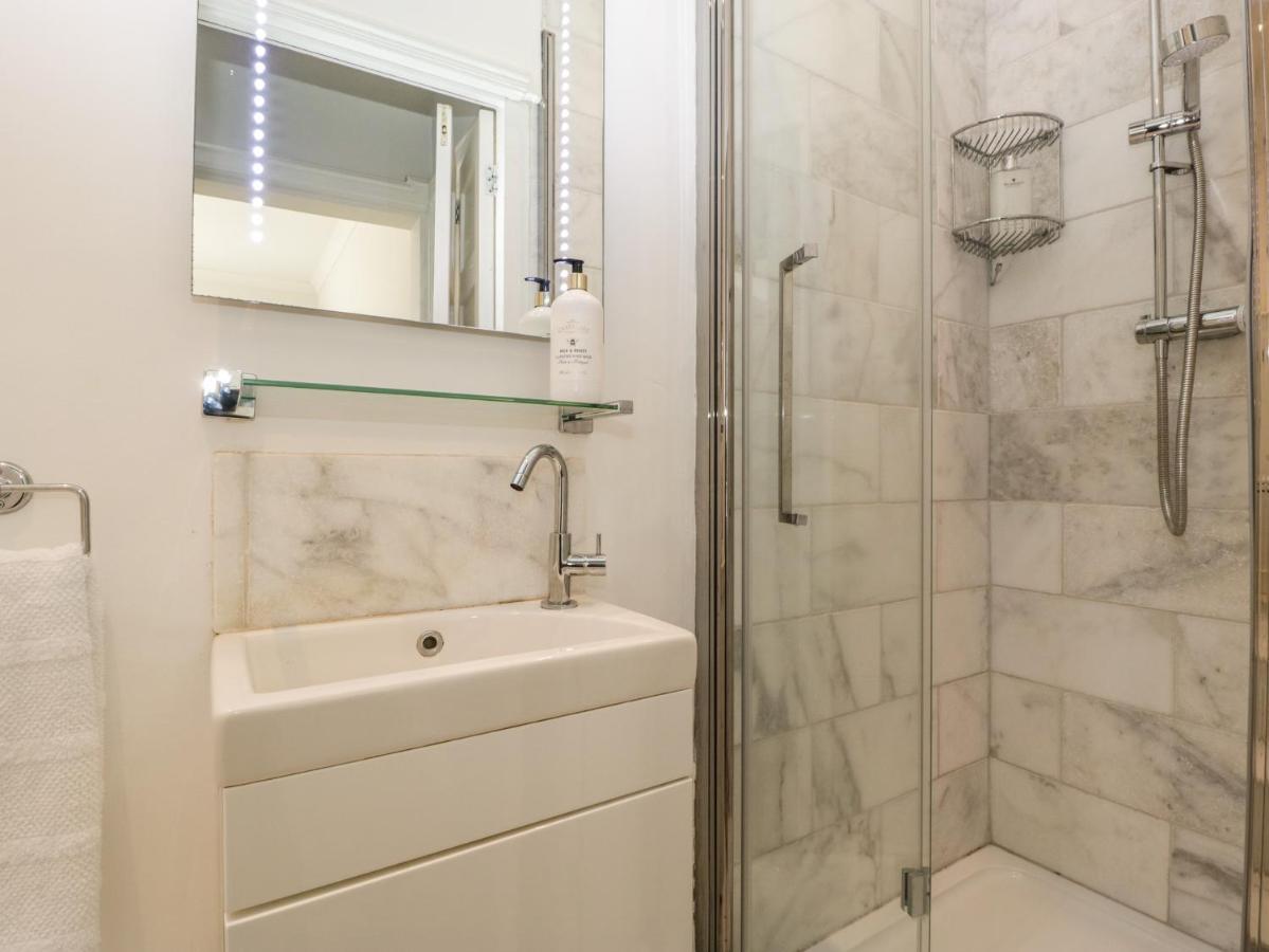23 Daniel Street Villa Bath Luaran gambar